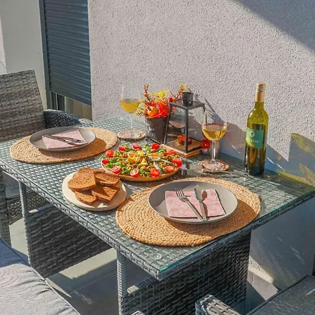 Two Bedroom Сплит
