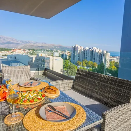 Two Bedroom Апартаменты *